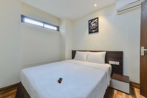 Y?n V�ng Hotel & Apartment Nha Trang - C?nh Ch? ??m