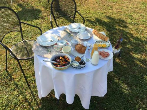 Bed & Breakfast Lemire