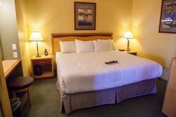 Hotel Medicine Hat Lodge Resort