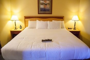 Hotel Medicine Hat Lodge Resort