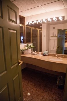 Hotel Medicine Hat Lodge Resort
