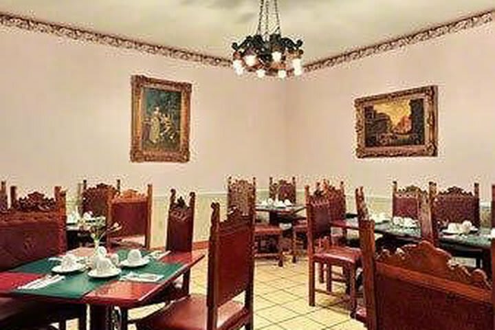 Howard Johnson Plaza Hotel Windsor