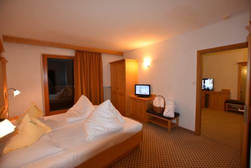 Hotel Gstatsch