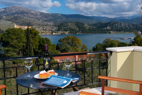 Cinema Themed House In Argostoli