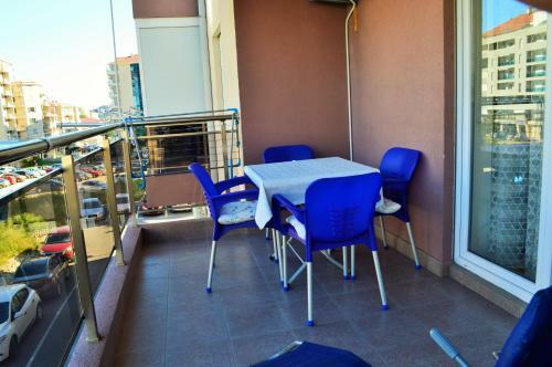 A&j Lux Apartment