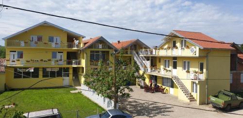 Apartmani Plavi
