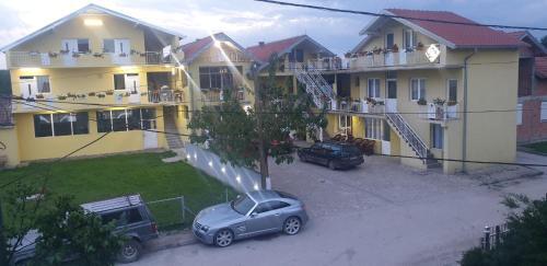 Apartmani Plavi