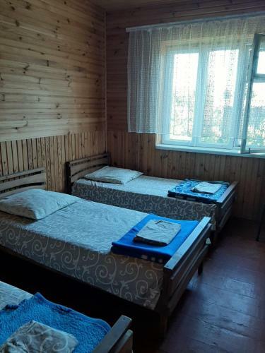 Hostal ?????? ?????-????
