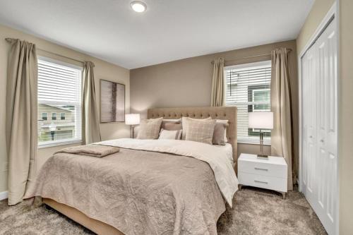 Scream Luxury Champion Gates Sleep 22