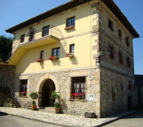 Apartamentos La Casa Solariega