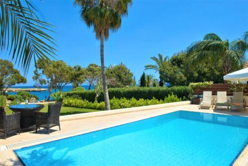 Blue Pearl Villa Protaras