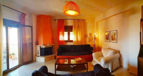 Spacious Holiday Apartment