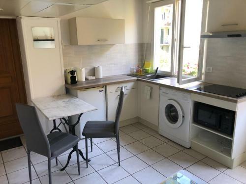 Apartamentos Meubl� De Tourisme 2 �toiles 40 Cours Napol�on