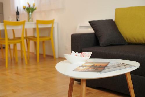 Amaros Apartment