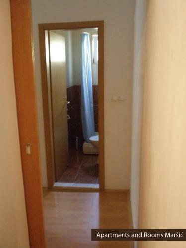 Hostal Apartments And Rooms Mar?i?