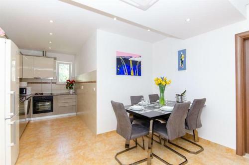 Rural Apartment Kikilly