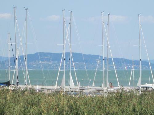 Apartamento Fenyves Villa
