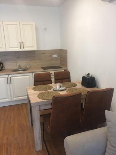 M�l� Apartmanh�z