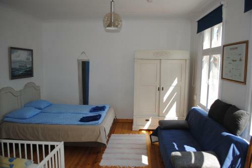 Aadelheide Family Apartments