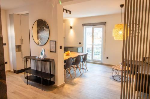 Deluxe Apartment Milazzi With Terrace