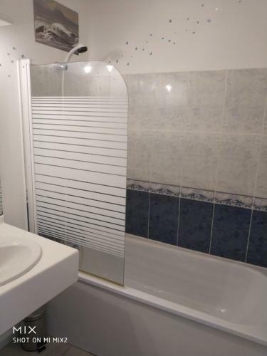 Charmante Maison De Vacances T3 Dans R�sidence Avec Piscine