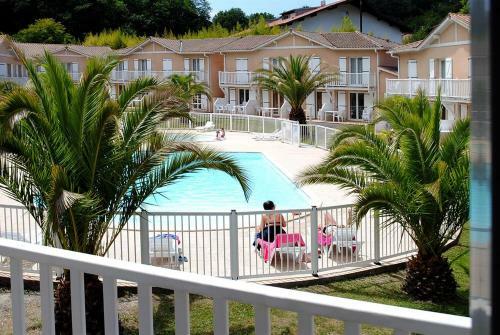 Charmante Maison De Vacances T3 Dans R�sidence Avec Piscine