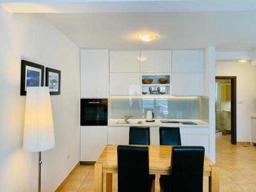 Kotor Muo Apartments C3