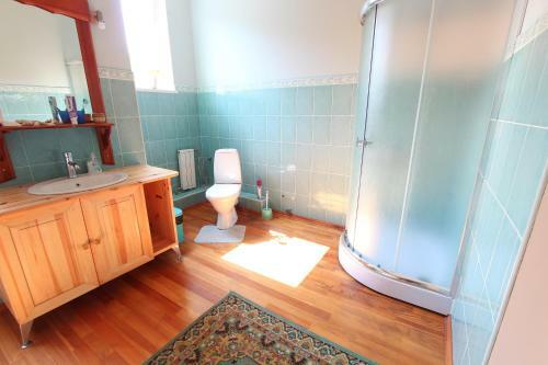 Hostal Forest B&B