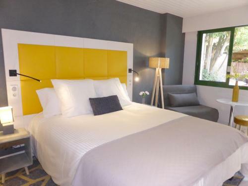 Hostal Villa Les Amarantes