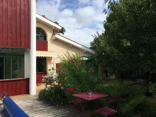 Hostal Villa Les Amarantes