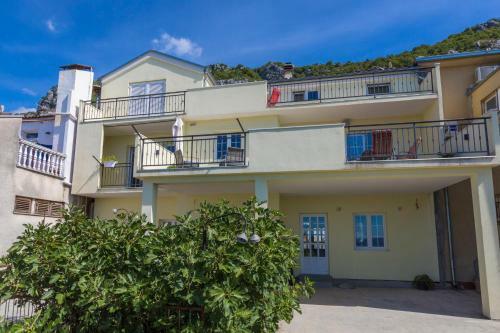 Apartments Dijana