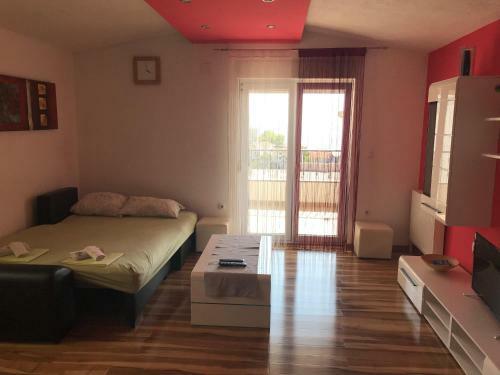 Hostal Apartmani Nika