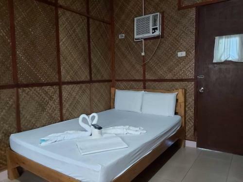 Hostal Diamond De Siquijor Beach House