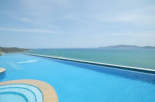 Sol Mate Seaview Apartments