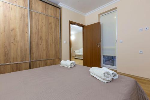 White Apartment In Sweet Homes4