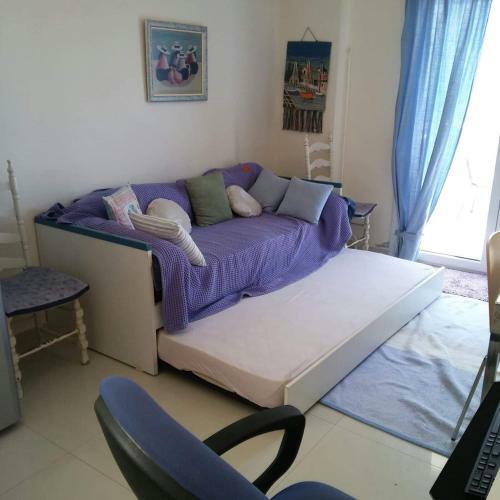 Cozy 1 Bedroom Apartment Close To The Beach!