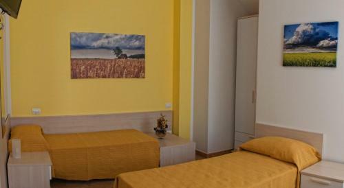 Hostal La Via Del Volano