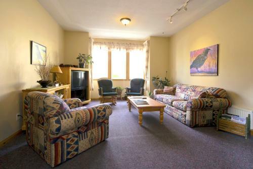 Posada Aurora Inn