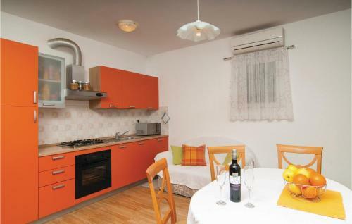 Holiday Home Podstrana 9