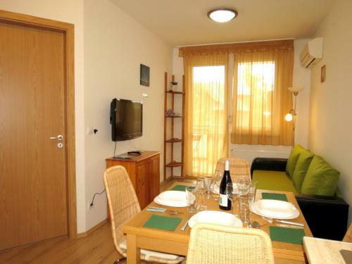 Apartamento Som 200 ,,plazs Wellness"