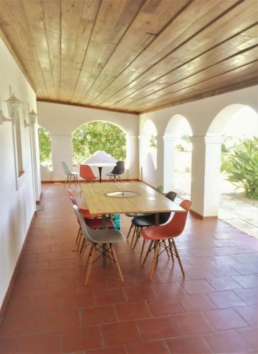 Hostal Portela Guesthouse