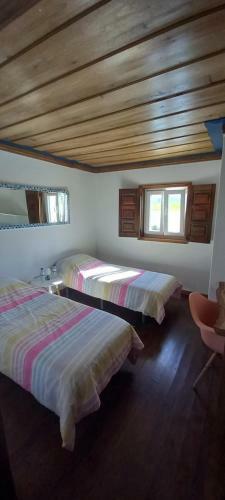Hostal Portela Guesthouse