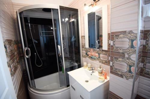 Zev Imperia Apartament