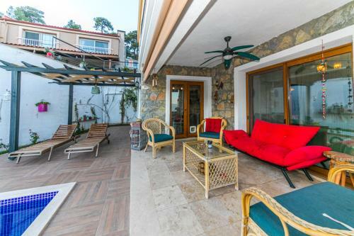 Villa Esen Daily Weekly Rentals