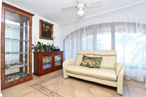 Villa In Maryvilla
