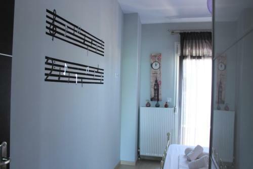 Lakis Luxury Apartment