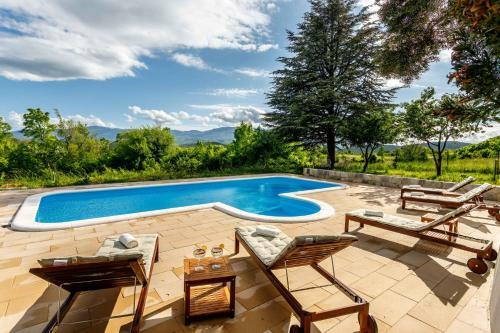 Casa Di Oliva-villa With Private Pool In Nature, Dalmatia