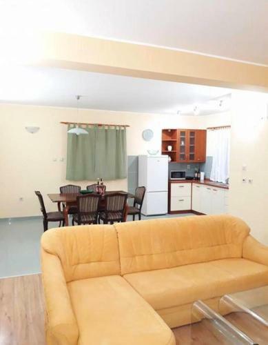 Apartman "clara" ?ibenik