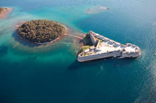 Apartman "clara" ?ibenik