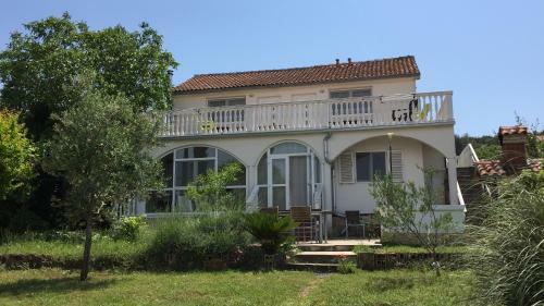 Apartamentos Maestral Nautika